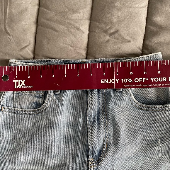 HOLLISTER ULTRA HIGH-RISE STACKED 90s VINTAGE STRAIGHT STRETCH JEANS Size 24 - Picture 8 of 11